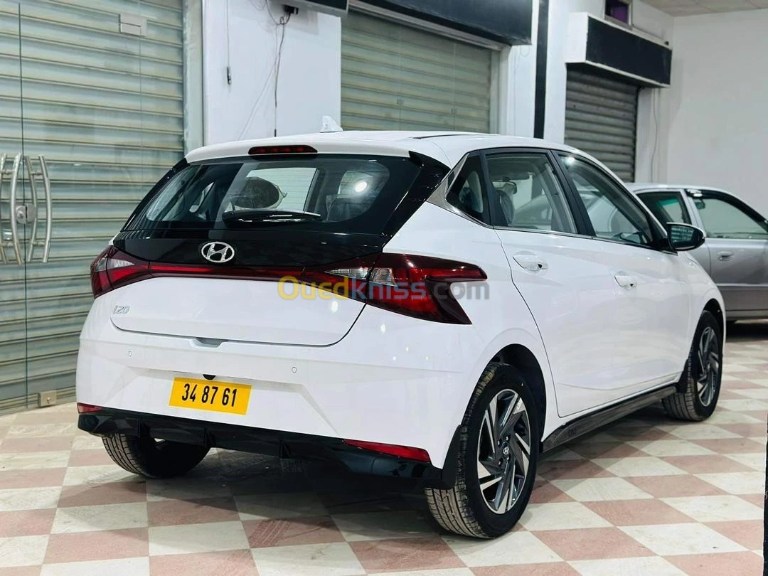 أسعار ومواصفات هيونداي i20 ترقيم 2024 بالجزائر